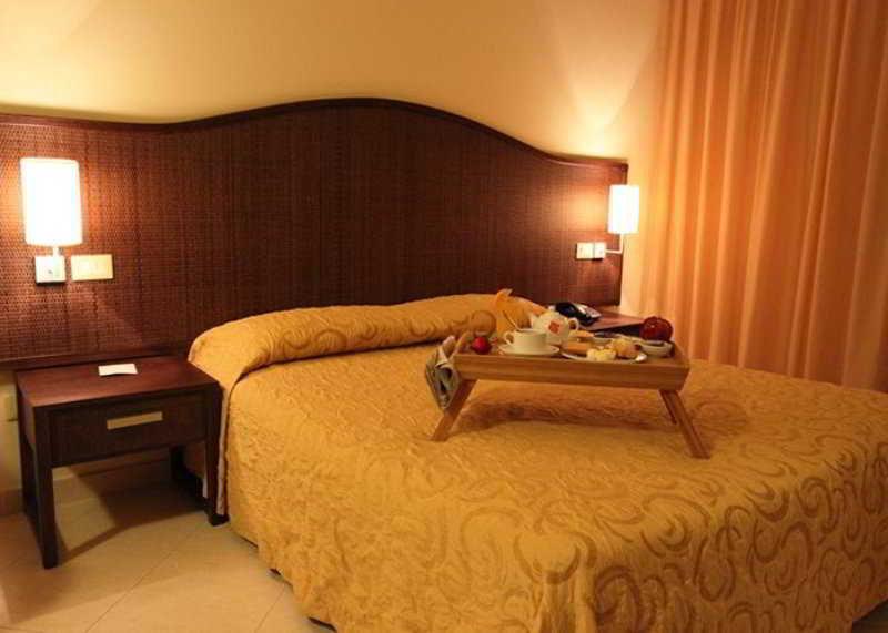 Hotel Costa Azul Balestrate ภายนอก รูปภาพ