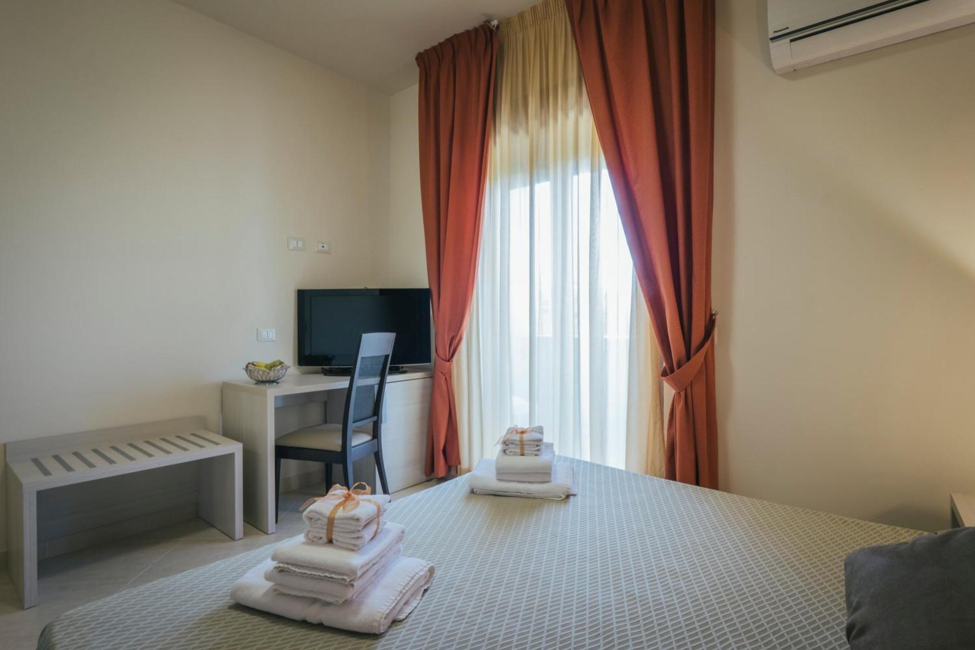 Hotel Costa Azul Balestrate ภายนอก รูปภาพ