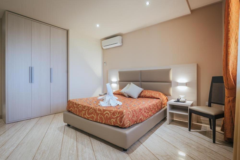 Hotel Costa Azul Balestrate ภายนอก รูปภาพ