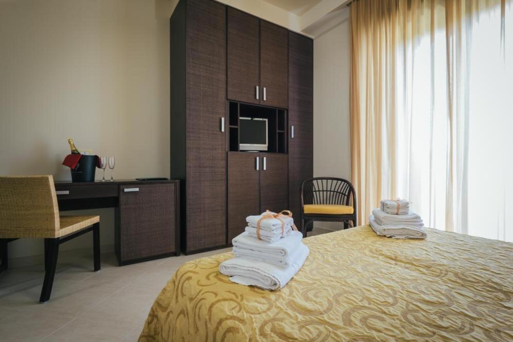 Hotel Costa Azul Balestrate ภายนอก รูปภาพ