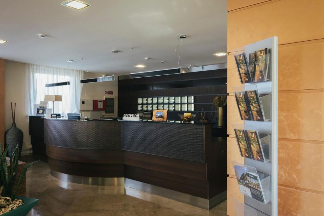 Hotel Costa Azul Balestrate ภายนอก รูปภาพ